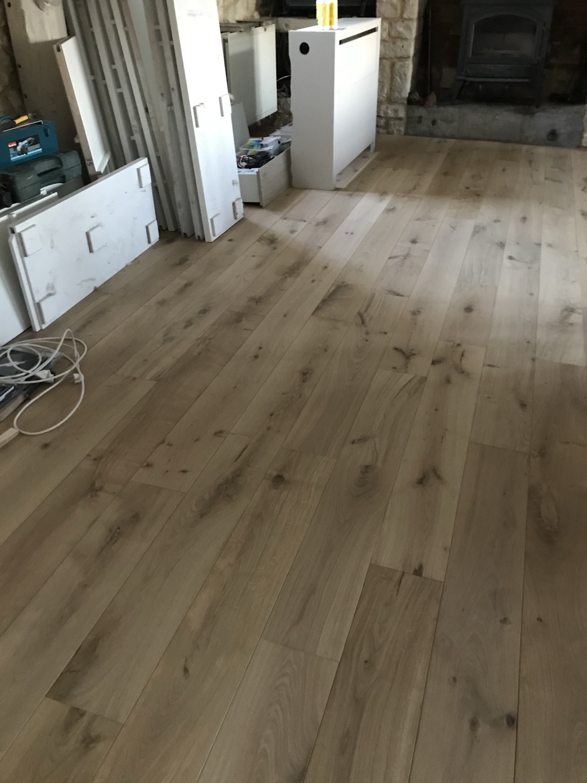 Détail de la pose d’un parquet en chêne